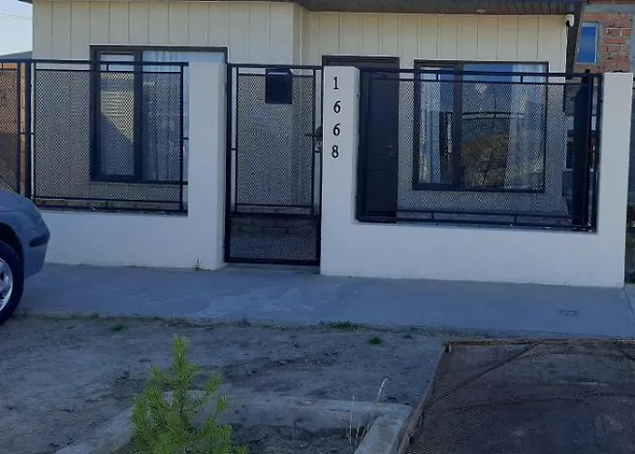 Cely Cabanas